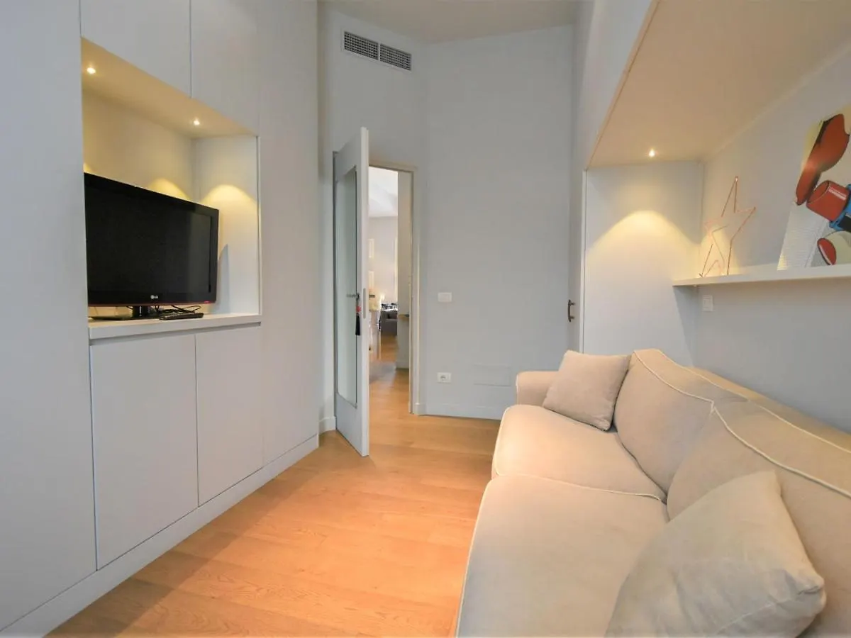 Apartment Brera Terrace Apartment By Interhome Milánó 0*,  Olaszország